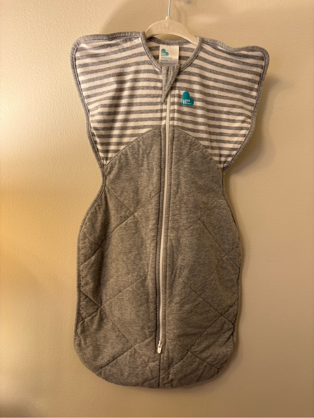 Love To Dream Grey Quilted Swaddle Sack - WARM 2.5 TOG Sleep Sack - MEDIUM